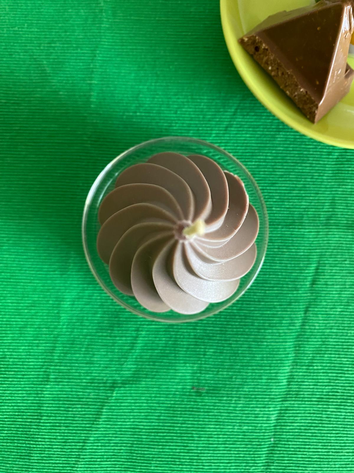 Dekoratif Spiral Vanilya Kokulu Mum - Kahverengi